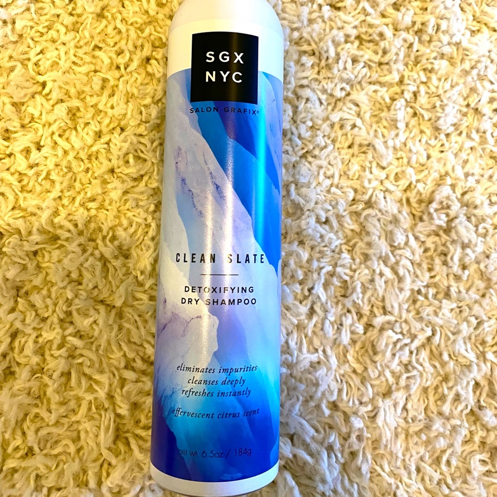 Clean Slate Detoxifying Dry Shampoo